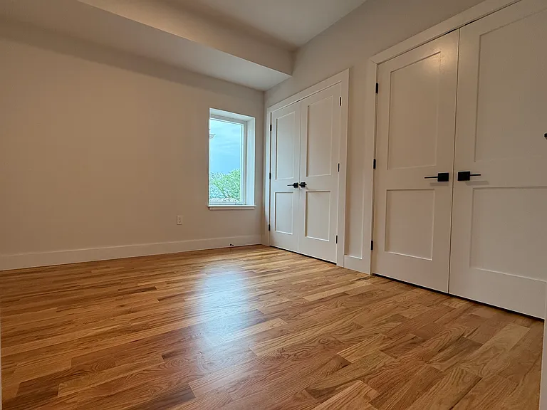 160 Main St #1 — Photo 19