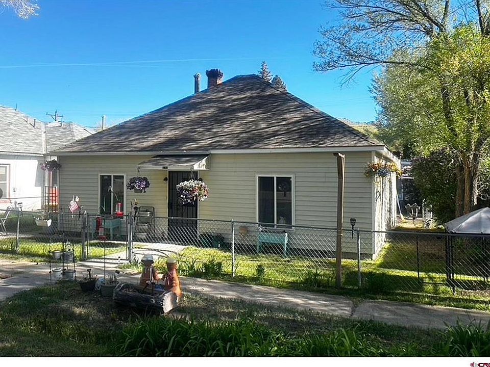 1st image of 230 San Juan Avenue