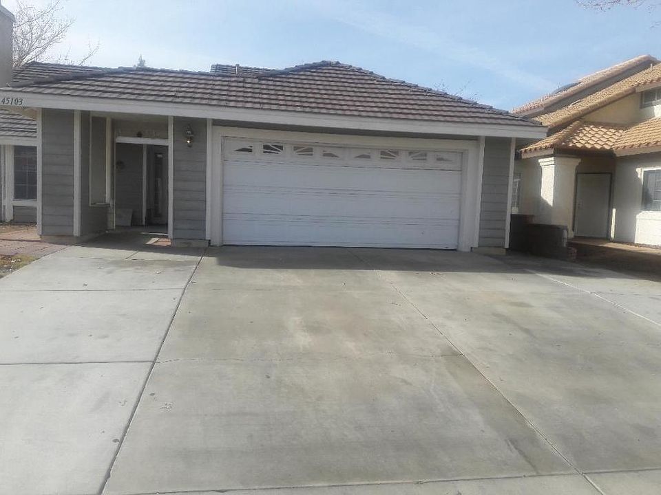 1st image of 45103 Loma Vista Dr