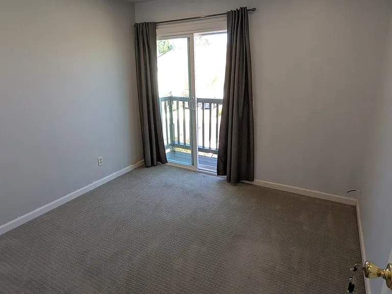 3506 McCoppin Park Ct — Photo 13
