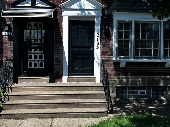 2133 Homer St, Philadelphia, PA 19138
