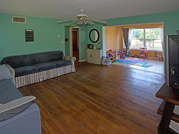 4th image of 37410 Turner Dr