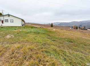 1388 Totem Pole Rd, Manson, WA 98831