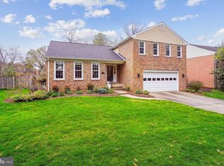 4014 Ellicott St, Alexandria, VA 22304