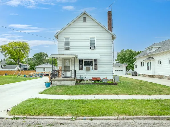 13 Seltzer Ave, Shelby, OH 44875