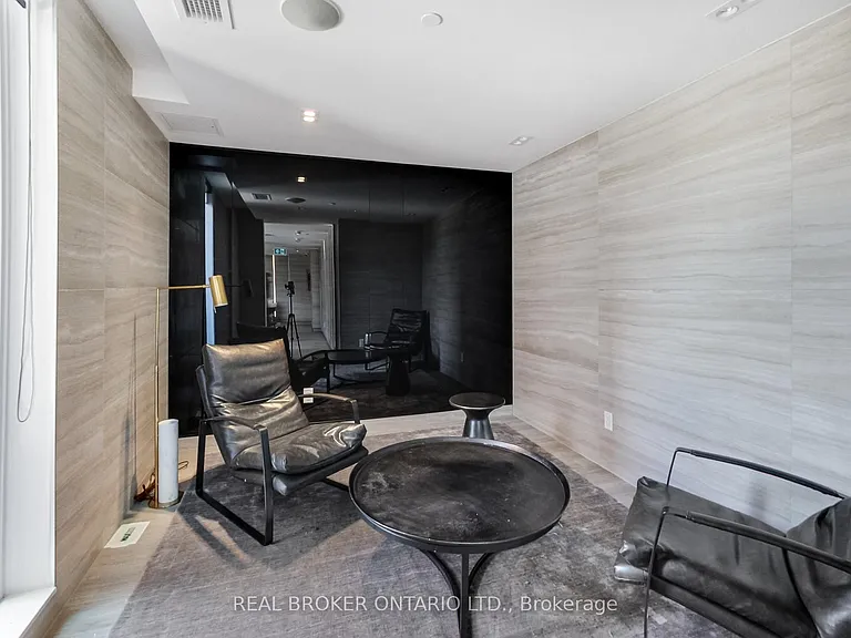 185 Alberta Ave #1207 — Photo 33