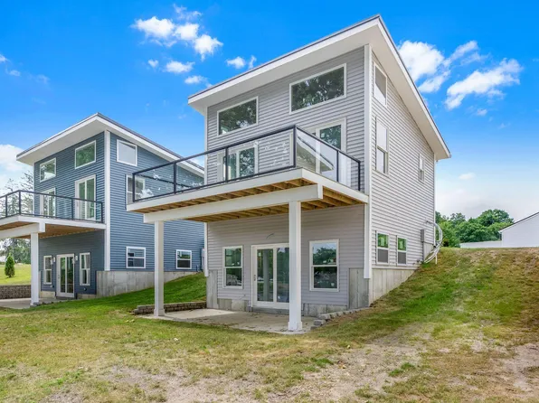 148 Washington Street #B, Limerick, ME 04048