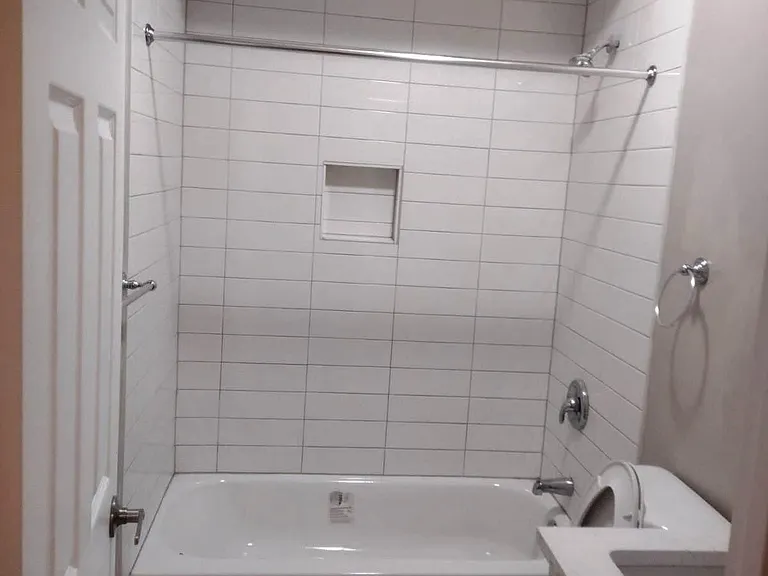 1737 W Wallen Ave #1 — Photo 6