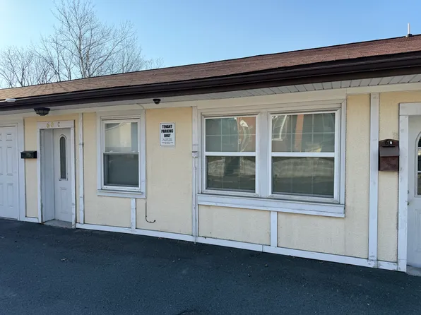 60 Dowell St #C, Slatington, PA 18080