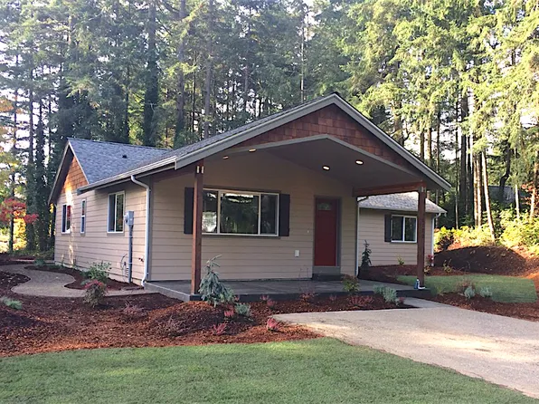 6770 Regency Dr SE, Pt Orchard, WA 98367