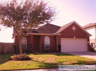 4250 Burke Ridge Dr, Pasadena, TX 77504