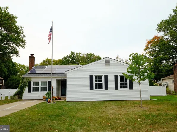 217 S Nassau Dr, Haddonfield, NJ 08033