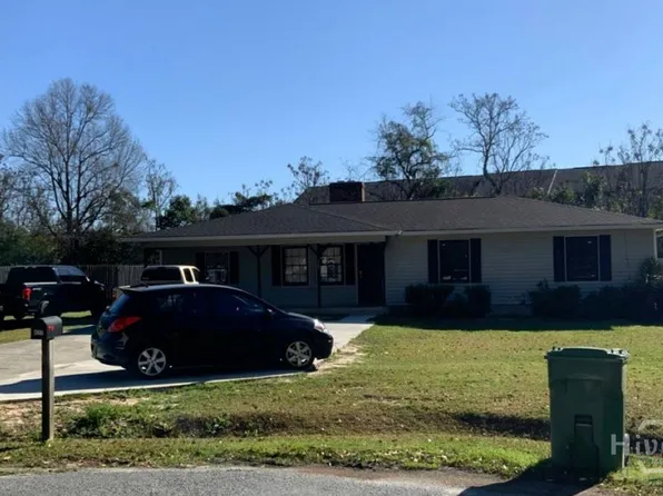 827 Robin Hood, Statesboro, GA 30458