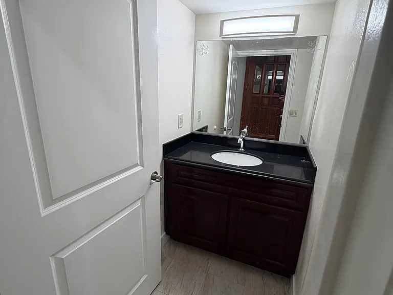216 W Windsor Rd #105 — Photo 3