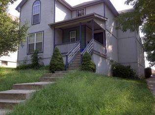 3117 E 10th St, Kansas City, MO 64127