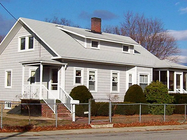 14 Westland Ave — Photo 3