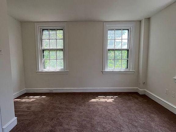2nd image of 332-34 S 17th St Unit 3B