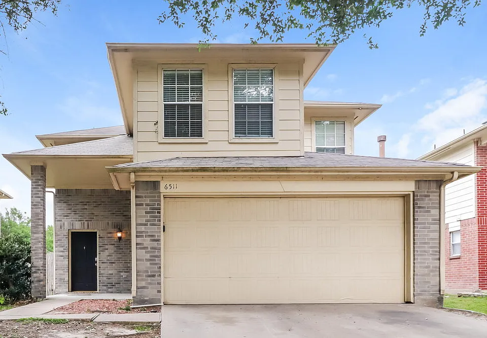 6511 McCharen Ct