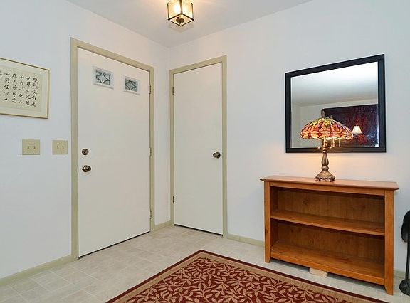 4th image of 7140 Park Shores Ct