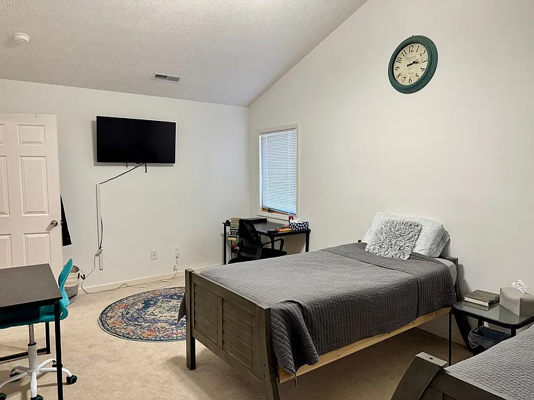 601 Leisure Ln — Photo 40