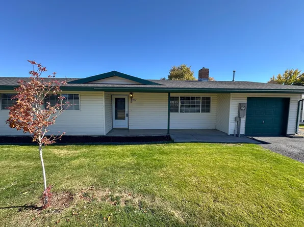 10683 McGuire Ave, Klamath Falls, OR 97603