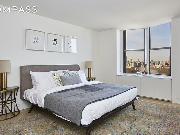 3rd image of 1001 5th Ave APT 22A