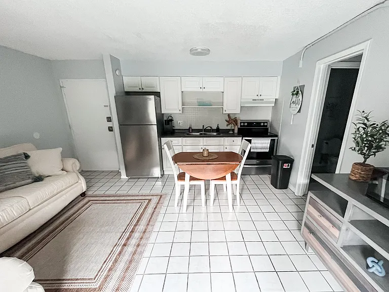 4215 E Bay Dr #1701C — Photo 9