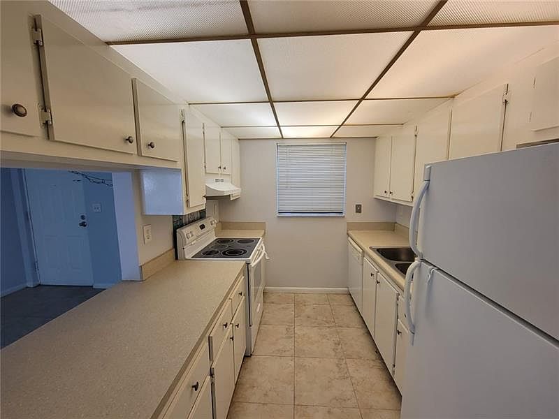 1st image of 1850 N Congress Ave APT 104