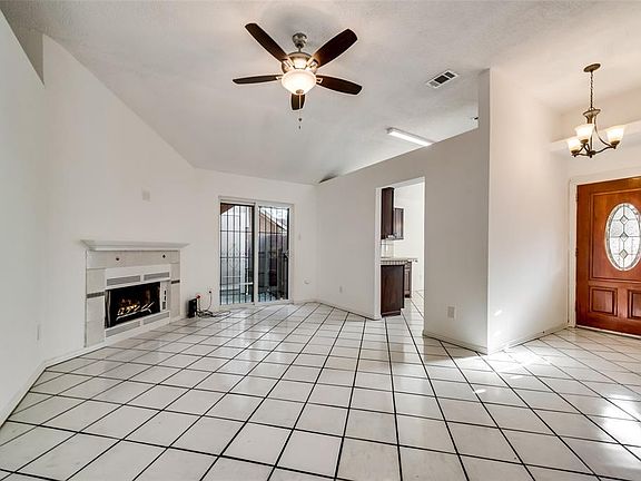 5th image of 10419 Shayna Dr