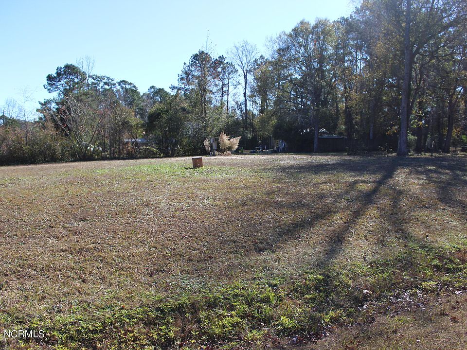 2nd image of 502 E Branch Drive