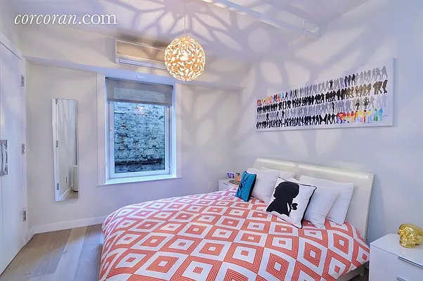 Sold by Corcoran | media 7