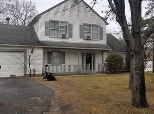 3 Barone Dr, Coram, NY 11727