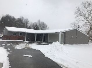 12661 Heath Rd, Chesterland, OH 44026