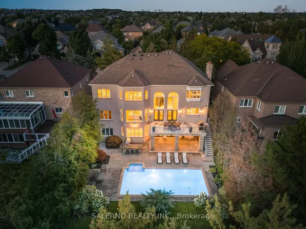 188 Deerchase Cir, Vaughan, ON L4H 1G9
