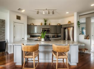 6805 S 42nd Dr, Phoenix, AZ 85041