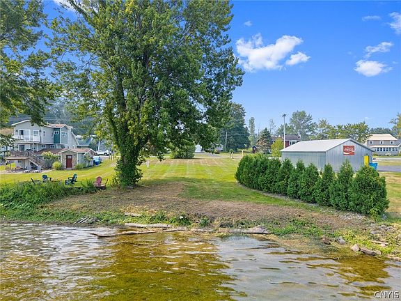 3rd image of 7131 Lakeshore Rd #29