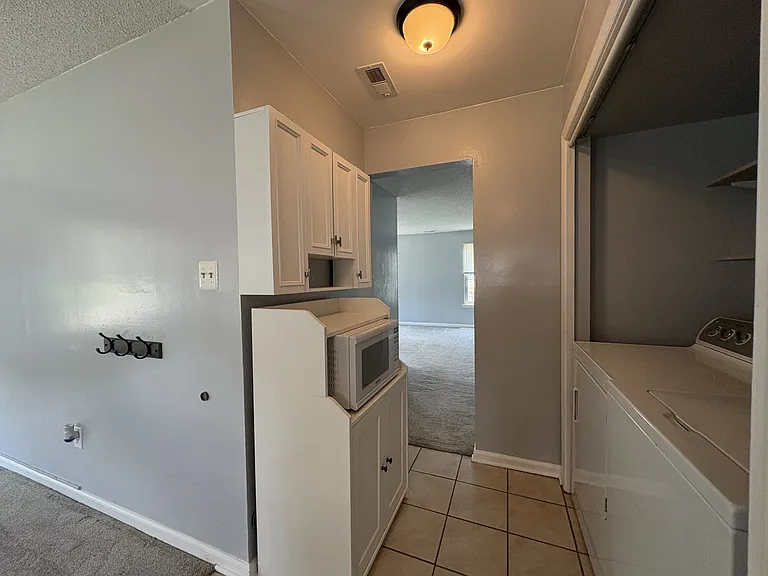 1501 Antler Cir — Photo 31