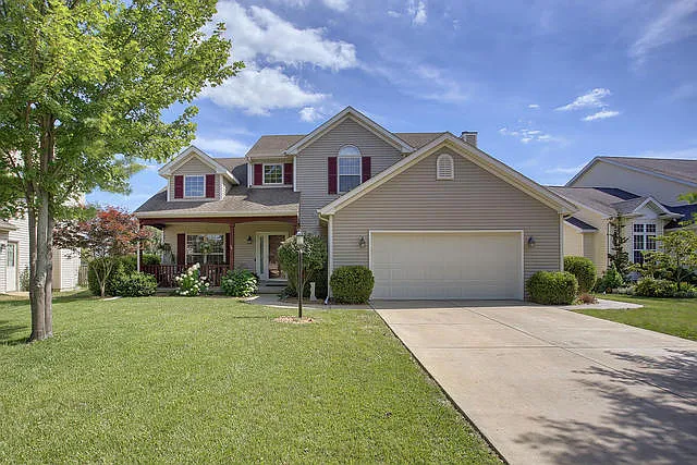 3905 Daffodil Ln photo 1
