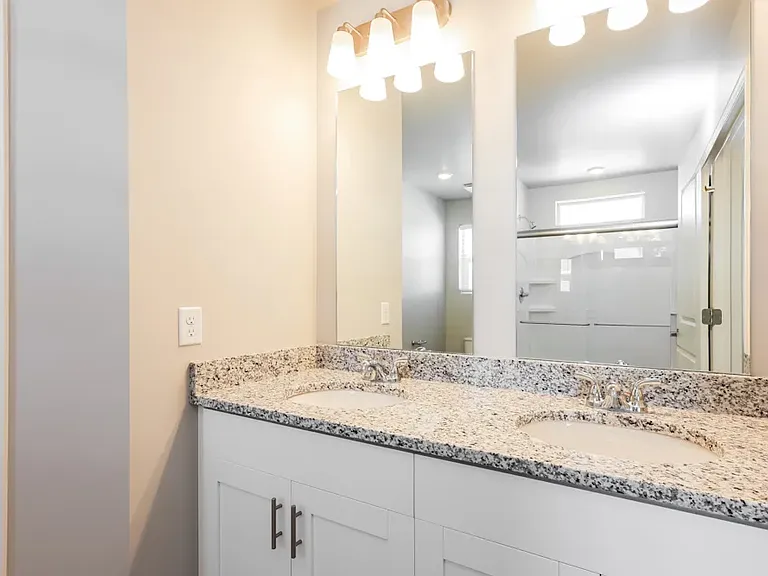 359 E Kanab Creek Dr — Photo 7