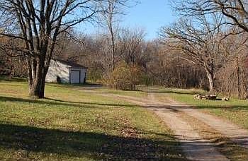2nd image of 20954 Franklin Rd