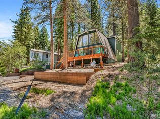 1421 Pebble Beach Dr, South Lake Tahoe, CA 96150