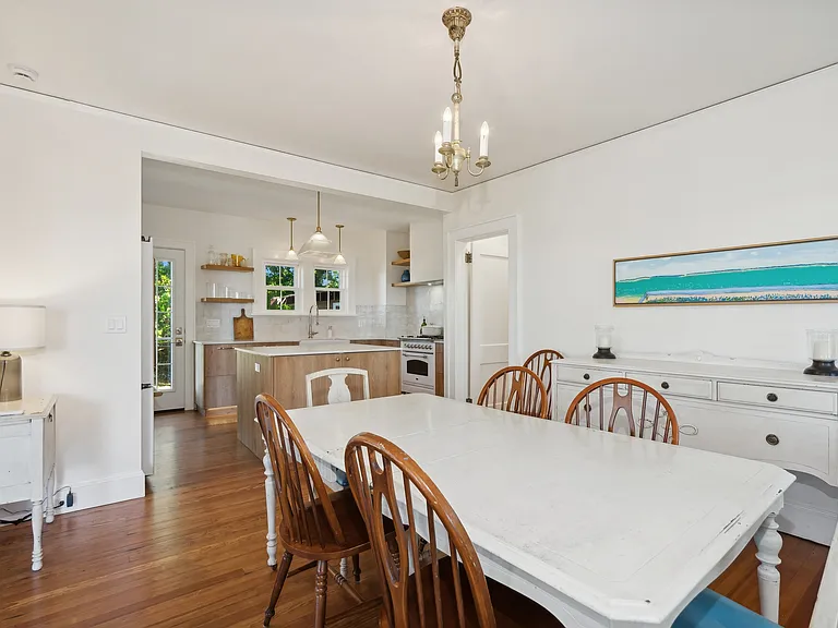 139 Edgemere Dr — Photo 12