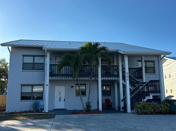 645 Beachcomber Ln APT A