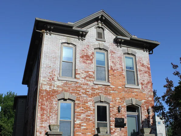 1614 Summit St, Kansas City, MO 64108