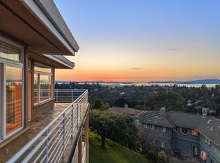 6070 Mazuela Dr, Oakland, CA 94611