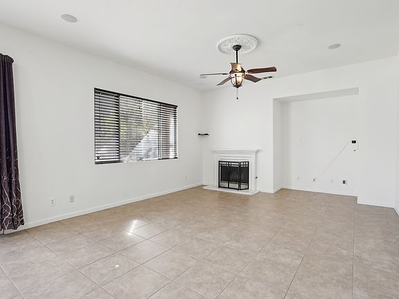 4th image of 34672 Chinaberry Dr