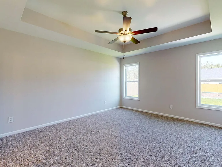 93 Robertson Ln — Photo 10