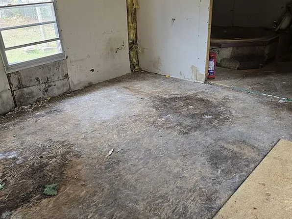 913 Furman Dr, Sumter, SC 29154