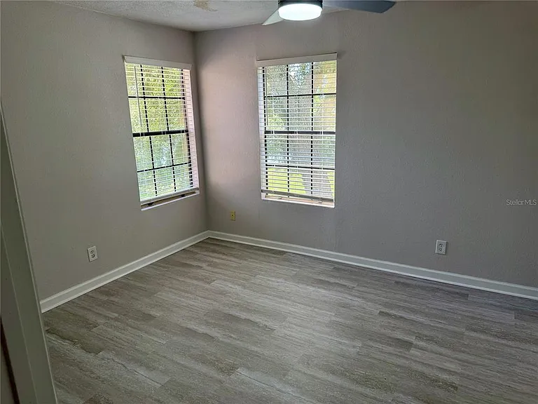 375 Lake Ontario Ct #203 — Photo 11