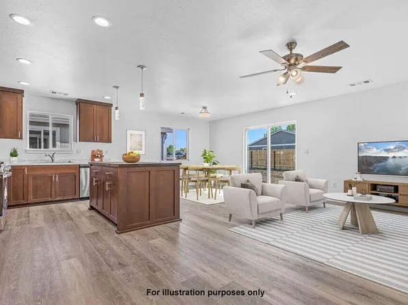 7937 27th St, White City, OR 97503